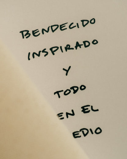 Una por Una – Photo Album 001